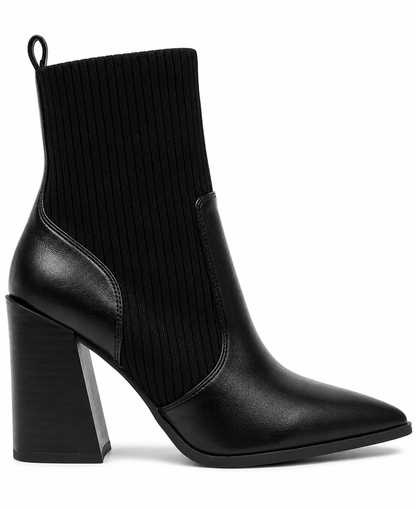 Wild Pair Trinityy Pointed-Toe Pull-On K Black Smooth 9M